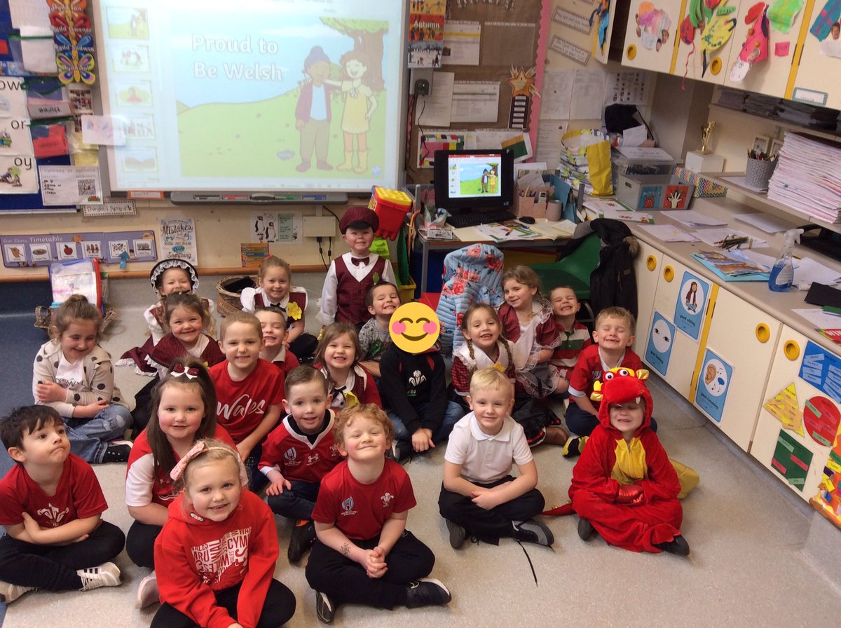 We have had such a lovely day celebrating St David’s Day! Da iawn pawb! <a href="/MissZWilliams12/">Miss Williams</a> <a href="/missljones951/">missljones95</a> <a href="/miss_rudge/">Miss Rudge</a>