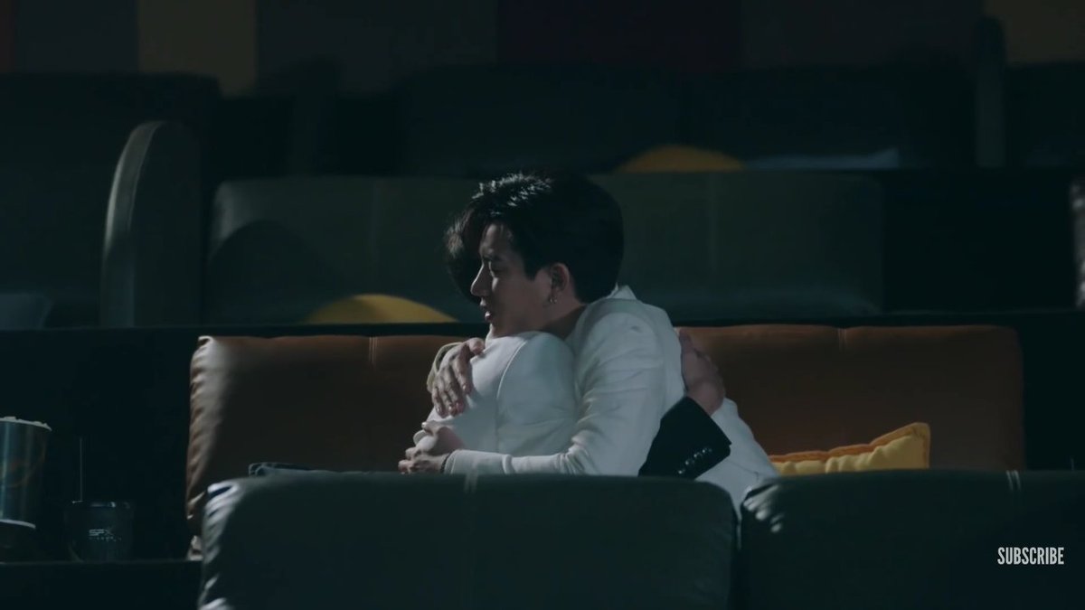 Bb1227_'s tweet photo. It's love what matter the most and it's love what makes a person better ♥
#TheoryofLove #offgun #ThirdKhai
@off_tumcial @AtthaphanP 💖 https://t.co/NZSYsGB8gG