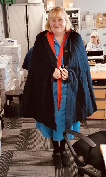 What a huge achievement! 40 years working in the NHS today..... and still has her original nursing cape! #communitynursing @sthknhs <a href="/JacquiS15002522/">Jacqui Scott</a> <a href="/MikeRoscoeNHS/">Michael Roscoe</a> @SandraR32853732 <a href="/jackiefinn13/">jackie finn</a>