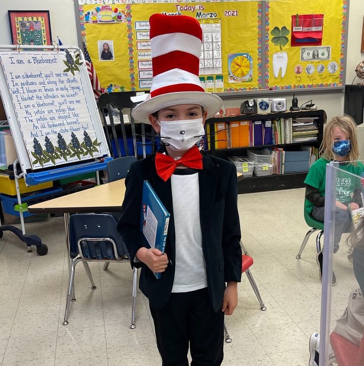KesslerSchool's tweet photo. Celebrating National Read Across America Day &amp; Dr. Seuss’s birthday a day early today! Students and teachers are dressed in anything representing Dr. Seuss’s books and “Read Across the School” for 30 minutes to celebrate a nation of diverse readers! https://t.co/st4Bvi3ZU4