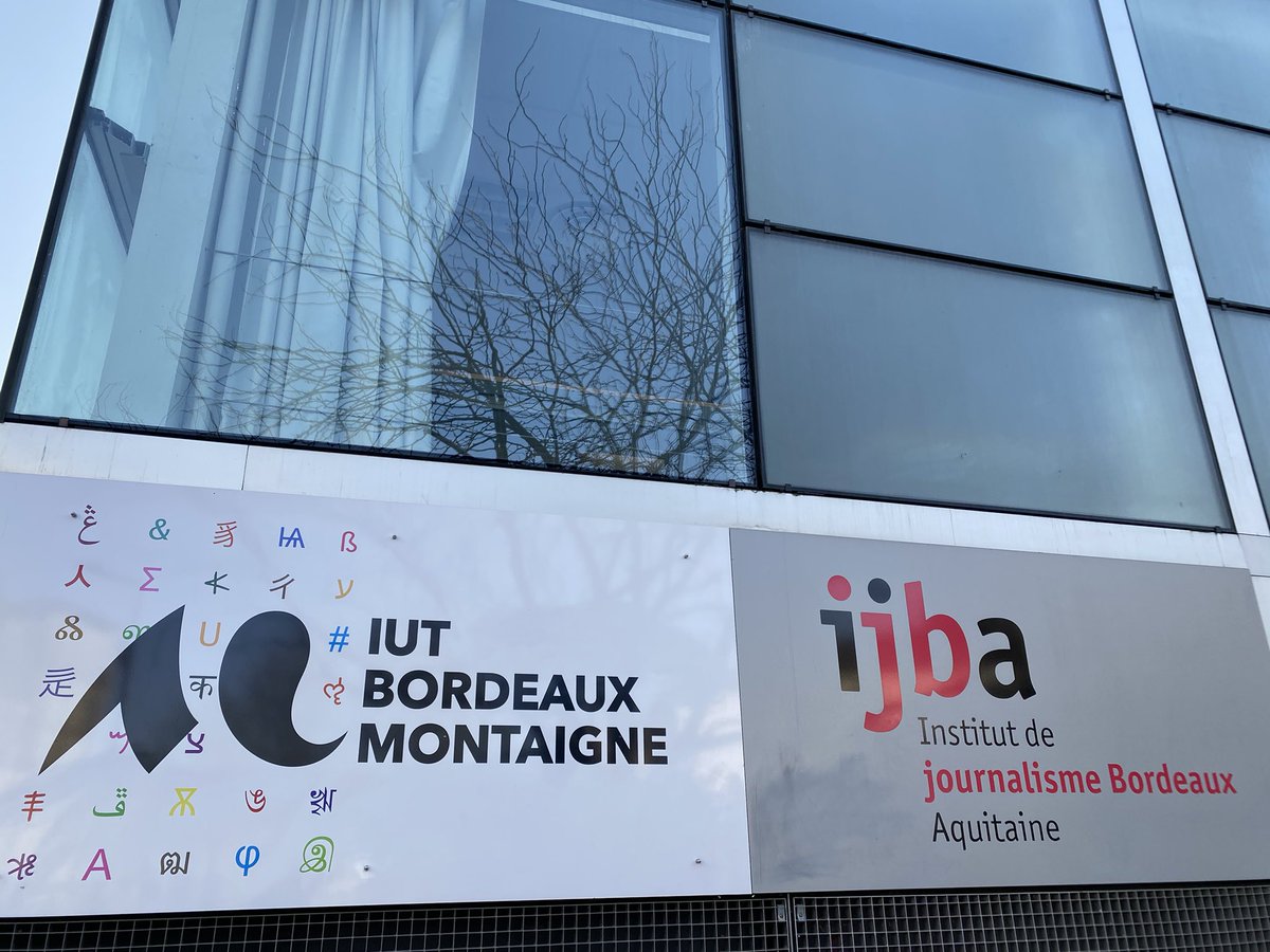 PapagenoSuicide's tweet photo. 6eme promo d’étudiant.e.s @IjbaOfficiel sensibilisée à l’impact du traitement médiatique du #suicide 🙏🏼 pour ces échanges 🙏🏼@McLipani @twistarno https://t.co/ImkCFkzkn2