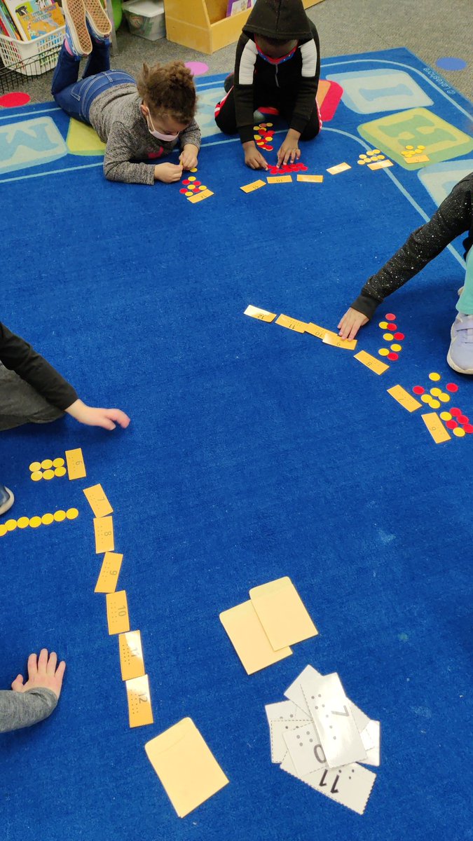 jvondrasekPreK's tweet photo. Teamwork! #6-12. In order and groups to match @RStar512 #prekalltheway https://t.co/zDK2UGCJg4