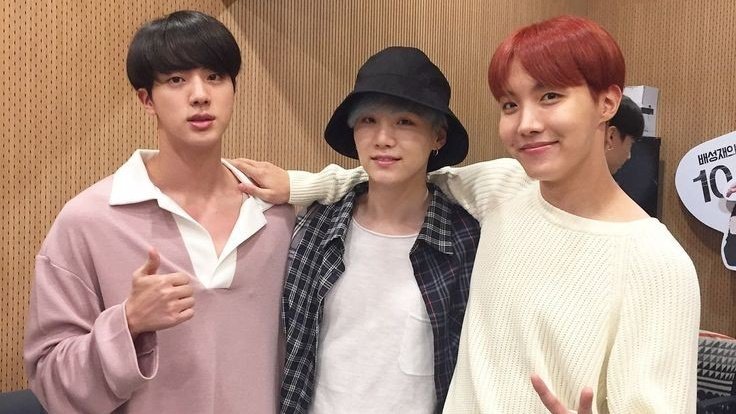 jhoprs's tweet image. 2° win de         200M views      3 anos de
   abyss             daechwita        hopewold