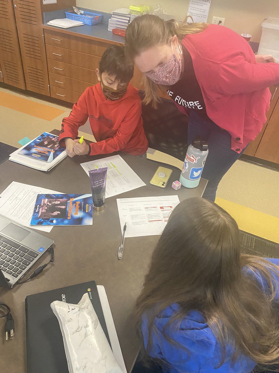 Amy_Andersen_'s tweet image. Fifth graders explored productive vs. unproductive group work in their class meetings today. This understanding will assist students as they prepare for Exhibition! #cvpyp