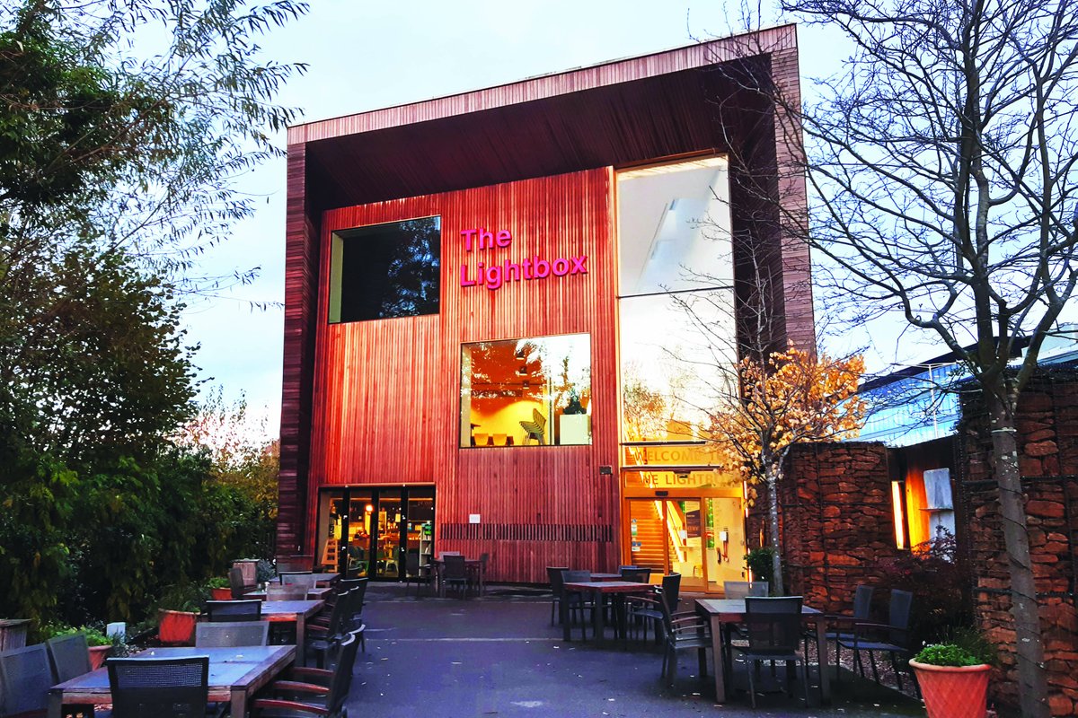 A new study by the <a href="/UniOfSurrey/">University of Surrey</a> shows visitors to arts venues such as <a href="/TheLightbox/">The Lightbox</a>, the <a href="/YvonneArnaud/">Yvonne Arnaud Theatre</a> #Theatre and <a href="/WattsGallery/">Watts Gallery - Artists' Village</a> are boosting the local #Economy, spending up to £13.28 in shops, for every £10 they spend at the venues. See bit.ly/ArtsVenuesBoos… #Woking #Community