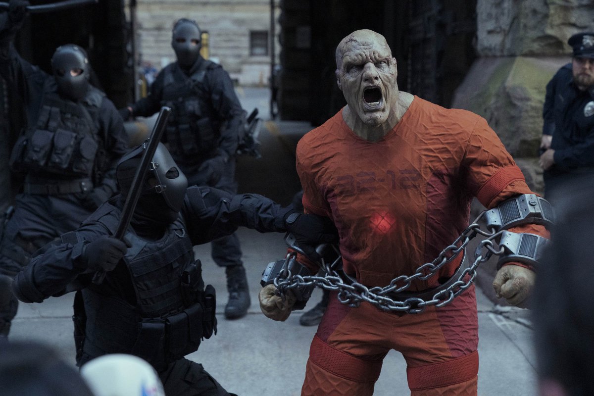 STARBURST_MAG's tweet photo. Check out the first look images and teaser for Netflix's Jupiter's Legacy https://t.co/4p5GUYLQBf https://t.co/HlHeT9SGfU