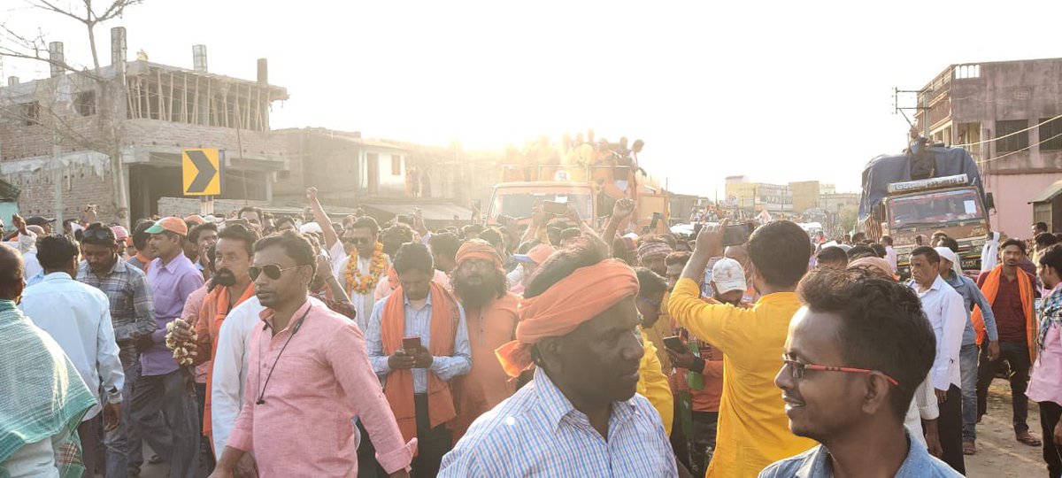 DigvijayHoPE's tweet photo. Day 21: #PoribortonYatra in Purulia. 
#RarbangaZone https://t.co/HtTUhJ57KE
