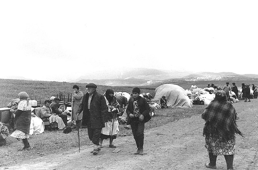 Депортированные армяне. Операция кольцо Карабах. Операция кольцо в Карабахе 1992-1994. Нагорный Карабах деревня Чардахлу.