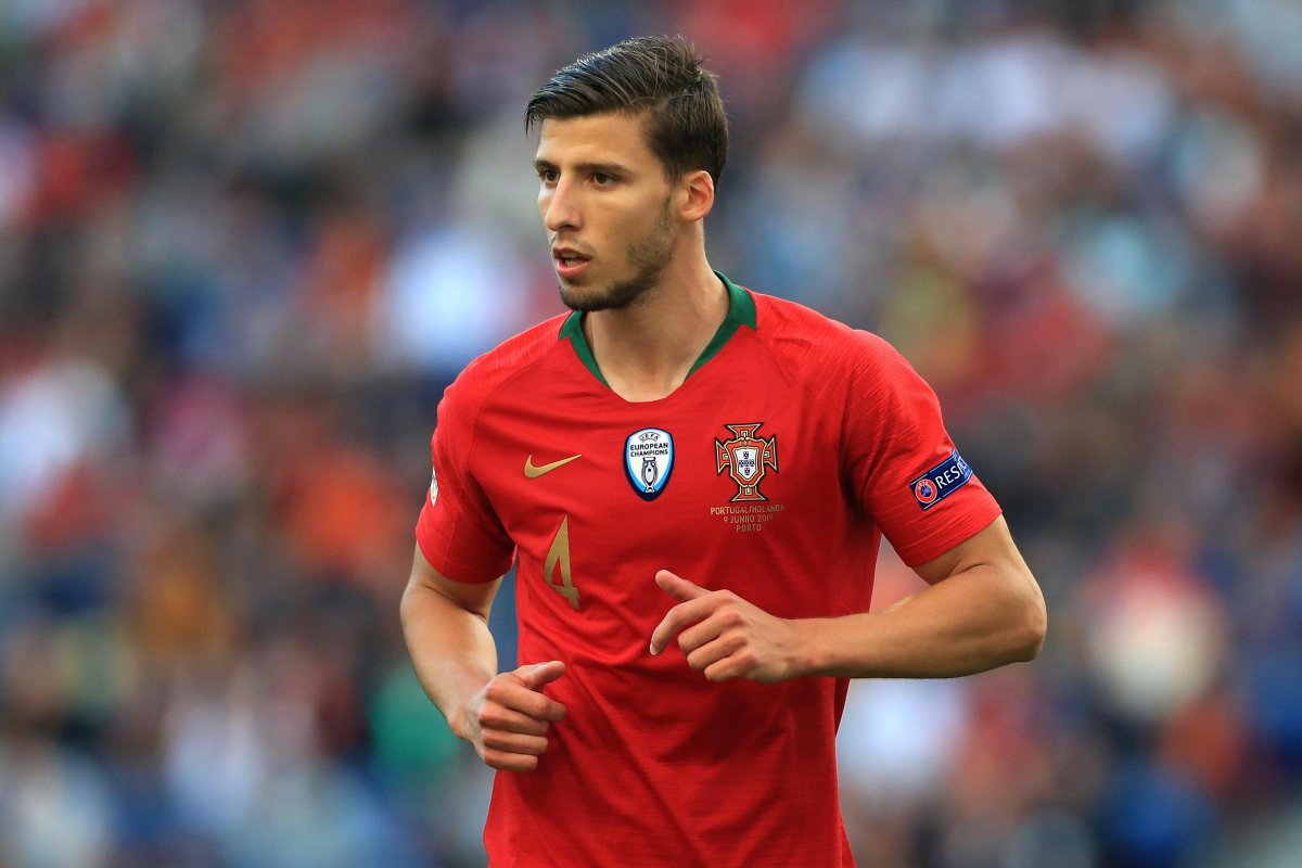 Cristiano Ronaldo
Bruno Fernandes
Bernardo Silva
Diogo Jota
Joao Felix
Ruben Neves
Pedro Neto
Joao Cancelo
Ruben Dias

Portugal could be a problem at the Euros 👀🇵🇹