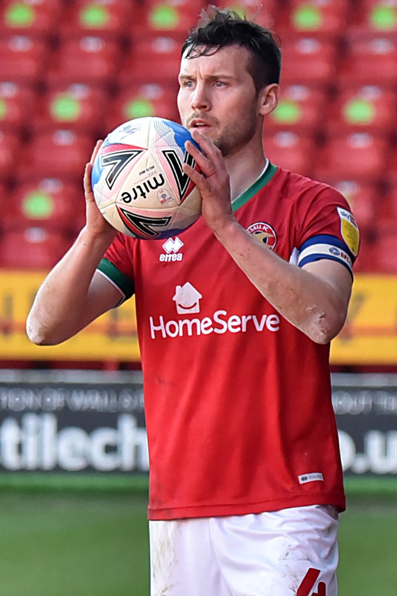 🙌 Congratulations to Mat Sadler who made his 1⃣0⃣0⃣th appearance for the #Saddlers against <a href="/officialbantams/">Bradford City AFC</a>