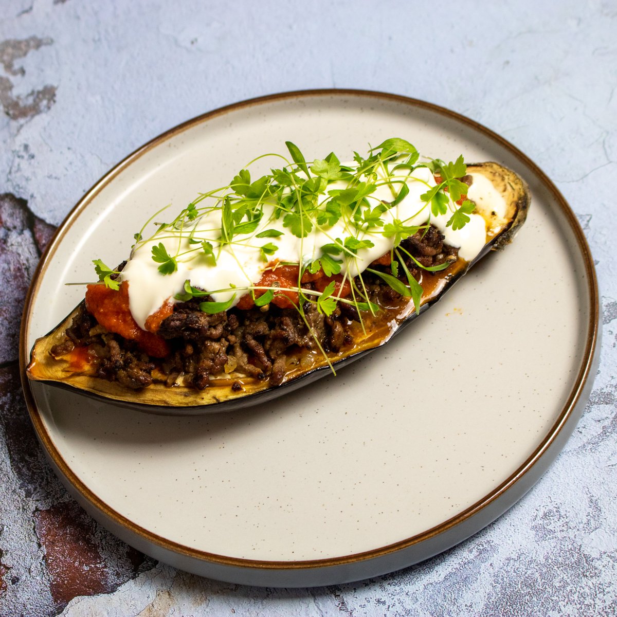 Coriander minced beef &amp; aubergine -  chefs kiss! 

#food #health #wellness #recipes #ingredients #london #shoplocal #verticalfarming #sustainability