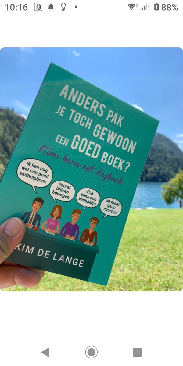 KimdeLange3's tweet photo. Vandaag een mooie #recensie in de bus van de leestrein: Anders pak je toch gewoon een goed boek? - Kim de Lange: https://t.co/qegso5dBnv
#burnout #lezen #boekentip #recensie #ikleesthuis https://t.co/iBmCjfszig