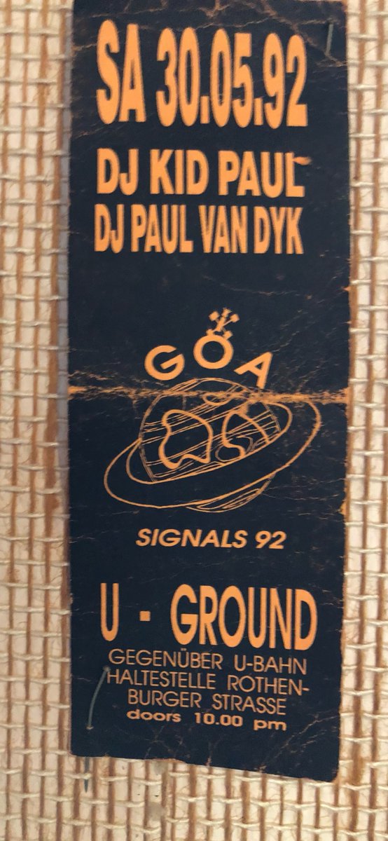 Just saw this old flyer from 1992... ah the memories!! If you have flyers of past shows, post them here! https://t.co/AmS5EEUBVo