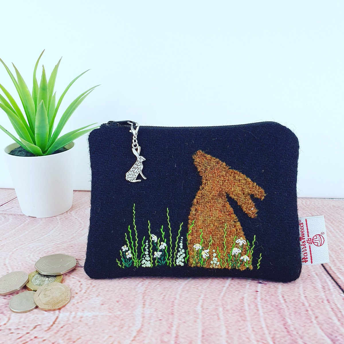 Julie Townson Artist/Hare and Boathouse Creations tweet media