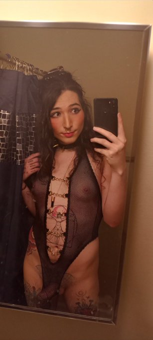 I love this lace so much 🥰🥰🥰  retweet if you like it too? 🥺🥺🥺  #ts #tgirl   @Tgirlseeker https://t.c<a href="/tag/tgirl"class="tags"><span>#tgirl</span></a><a href="/tag/ts"class="tags"><span>#ts</span></a>