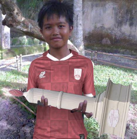 Mengembalikan cita-cita masa kecil, melihat klub kesayangan bisa juara. 
Daripada cita-citanya mager, mungkin sekarang saatnya...