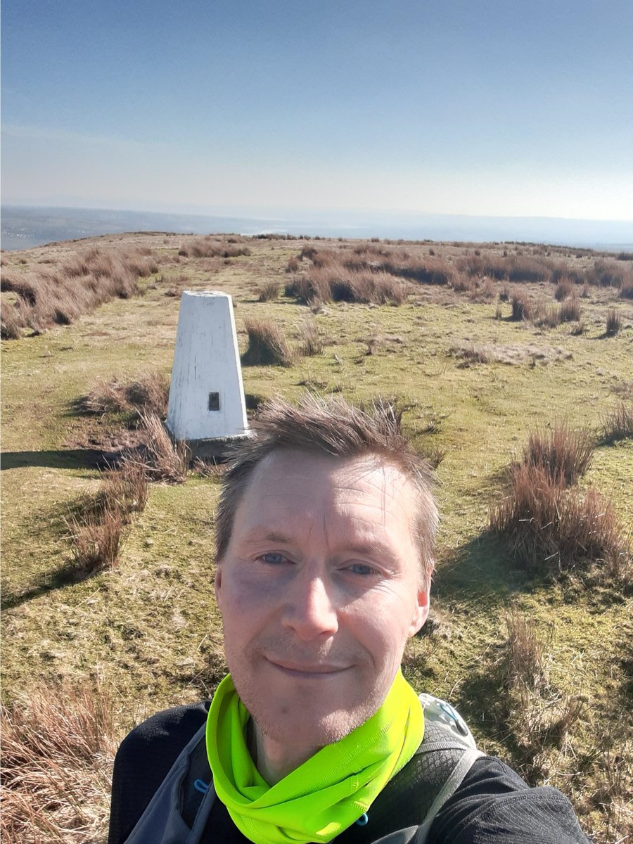 #FromMyDoor Mr McNeill up early and getting the miles in ( he will convert to km later) for the maths dept. <a href="/YCB_PESport/">Ysgol Cwm Brombil - PE & Sport</a> <a href="/YsgolCwmBrombil/">Ysgol Cwm Brombil</a>