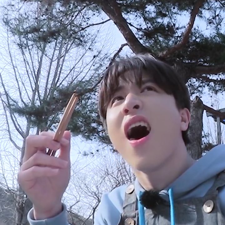 shiningjunghwan🐈 tweet media