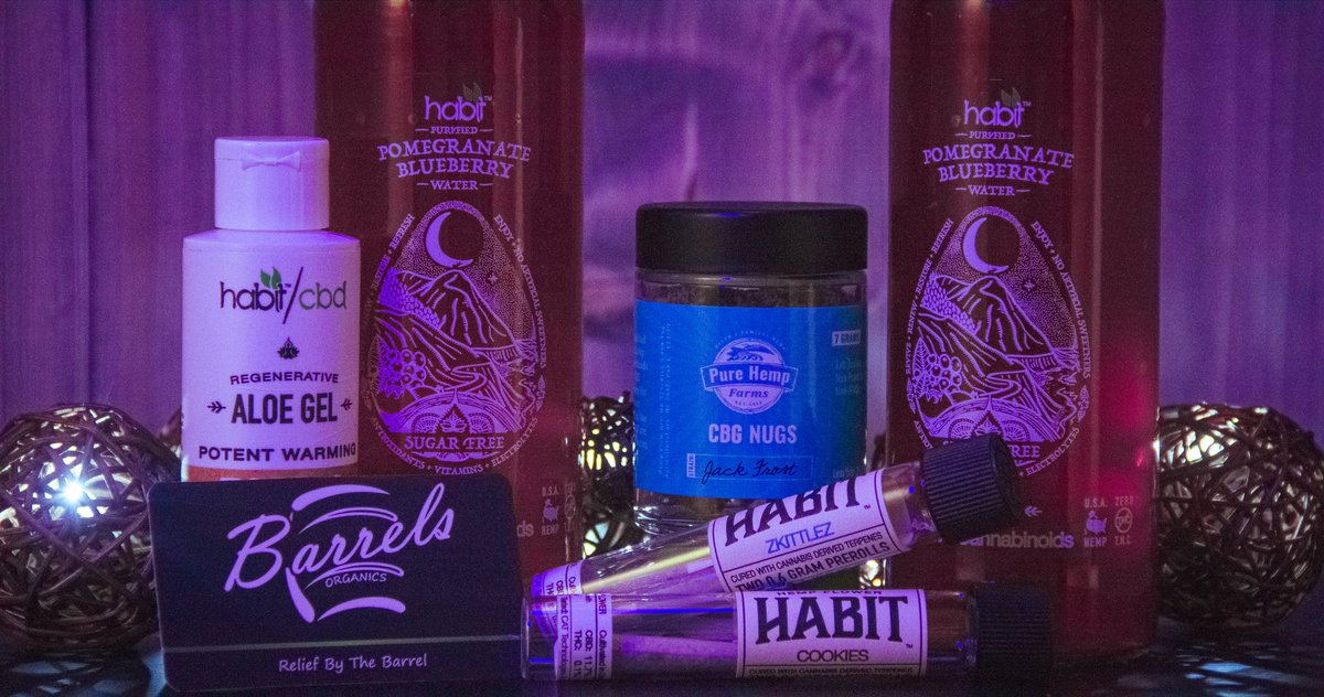 terrantinothas1's tweet photo. A few products shotsI did, I think I did pretty well #productphotography #productshoot #productshooting #productphotographer #productshots #habitcbd #cbdwellness #cbdhealth #cbdproducts #cbdlife #cbddrinks #cbdflower  #socialmediamarketing #letsworktogether #terrantinothashooter https://t.co/3FOm8xeSoj