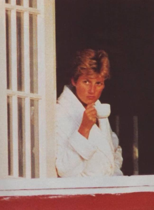 ArchivedFlorida's tweet photo. Princess Diana, Jul 01, 1961 - Aug 31, 1997. https://t.co/32OGMerujk