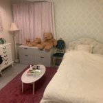 用意されたメルヘンな部屋が楽屋!？マヂカルラブリー野田クリスタルさんが衝撃を受けた楽屋とは!