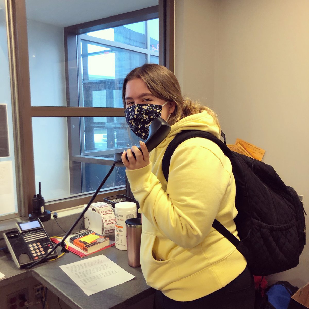 rmelillo11's tweet image. A big thank you to Emily for starting off #WorldLanguageWeek with the announcements in French! Merci à toi! #ASRSD