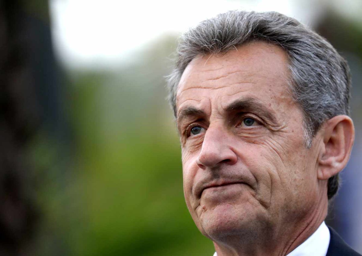 🇨🇵 ALERTE - L'ancien Président Nicolas #Sarkozy est reconnu coupable de corruption et de trafic d'influence dans l'affaire des "écoutes". Il est condamné à 3 ans de prison dont 2 ans avec sursis. (médias / 📸 Reuters)