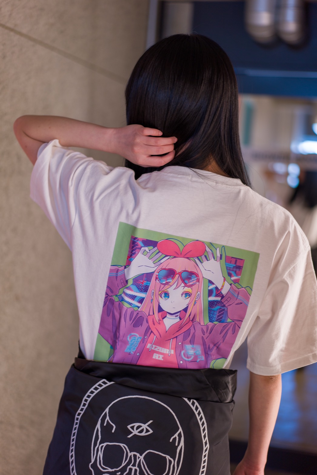 キズナアイ×ケイゴイノウエ　半袖  tシャツ　アニメ ブラック