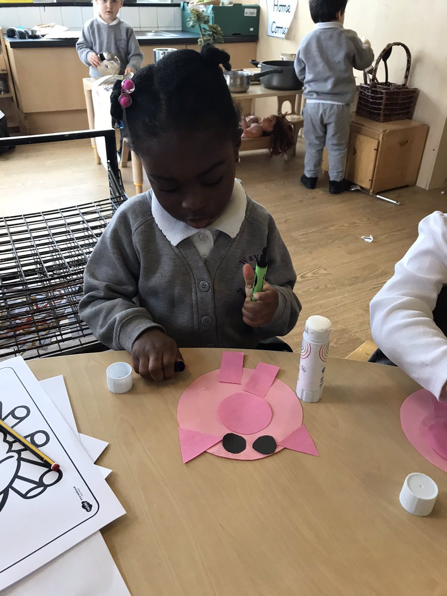 Mrs Colrein 3 year old room tweet media