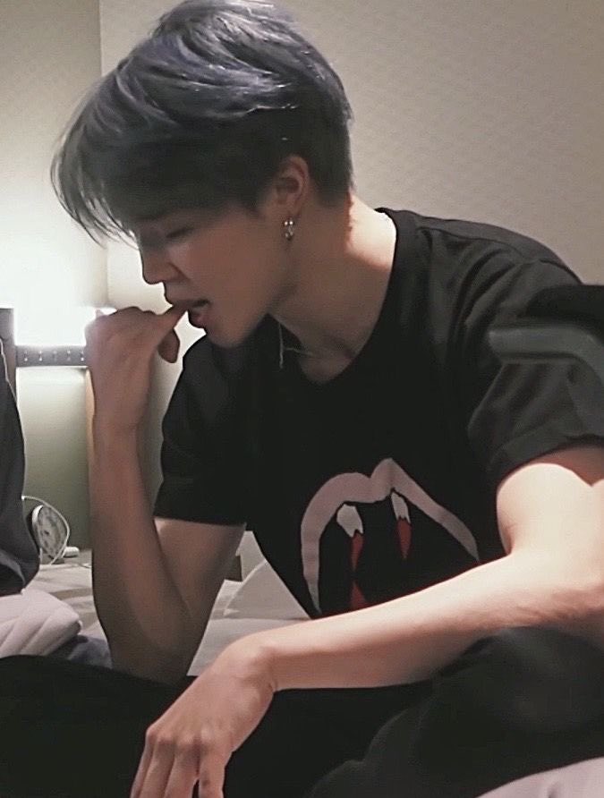 นี่มันเผา                                   นี่มันผัว