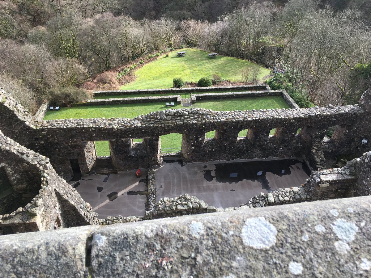 One year ago today at Castle Campbell. Well worth the ramble to reach it. @HisEnvScot <a href="/welovehistory/">Historic Scotland</a>