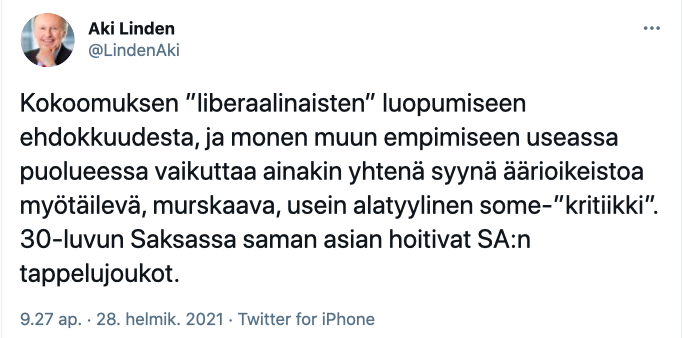 jussikniemela's tweet photo. "Oli elämän natsikortit, mulla kerran kourassain
Oli avoinna kaikki portit ja ne suljin takanain." #kokoomus #kuntavaalit2021 #SDP #NSDAP #korttipeli #punainenkortti https://t.co/9UCpuGRGeT