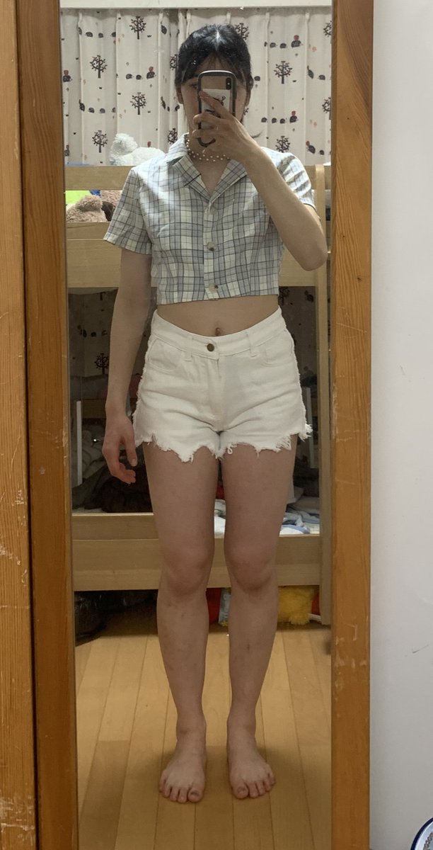 honkidedaiet's tweet photo. この服を着こなしたいの
そして反り腰ひどい
痩せましょう
昨日を境に！！！
誕生日終わったから
.
#ダイエット垢さんと繋がりたい https://t.co/vIyNjCDFGe