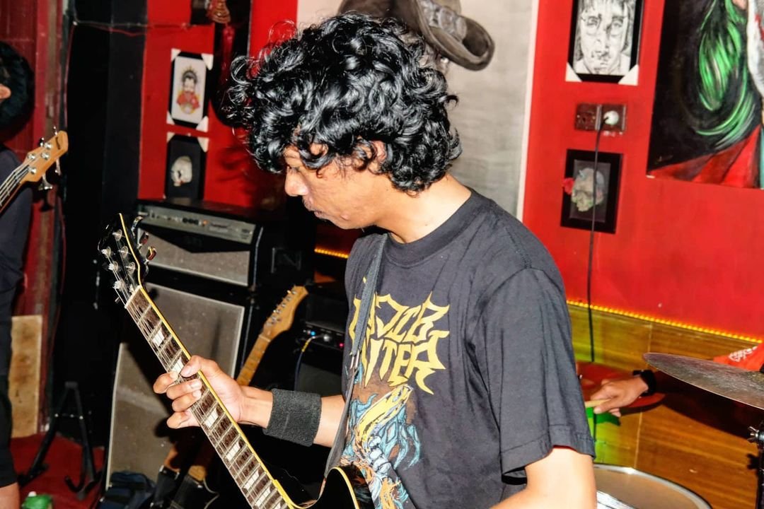 KamarGelap666's tweet image. #Yuss | at ROCKSCLUB  vol. 5 | Minggu, 28 Februari 2021 | Thanks yeach! #rockfortmakassar &amp;amp; Semua Kawan" yang datang berbagi keringat . Stay Healthy!🤘 \Ewacore/

foto Oleh 📸 : #duatigaphoto

#Berandalan #Hardrocoremetal #Gigs #Rocksclub #Enjoytheclub #Makassar #Ewacore
