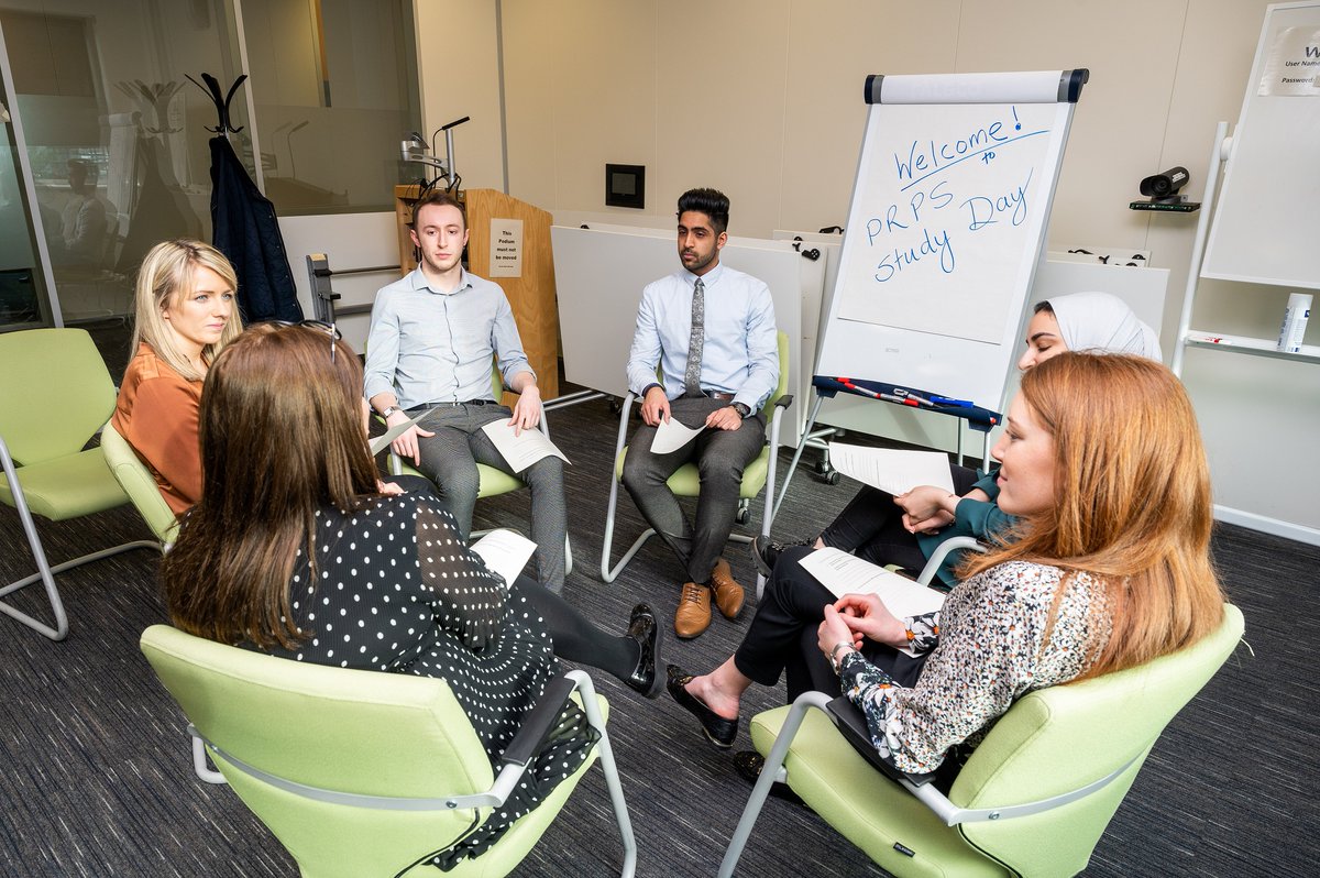 NES_Pharmacy's tweet photo. If you’d like to find out more about Pre-Registration Pharmacist training in Scotland – visit our website and hear from some of our trainees https://t.co/hsGdpeVB01 #NESPRPS #Pharmacy @NHS_Education https://t.co/7822g37Zj8