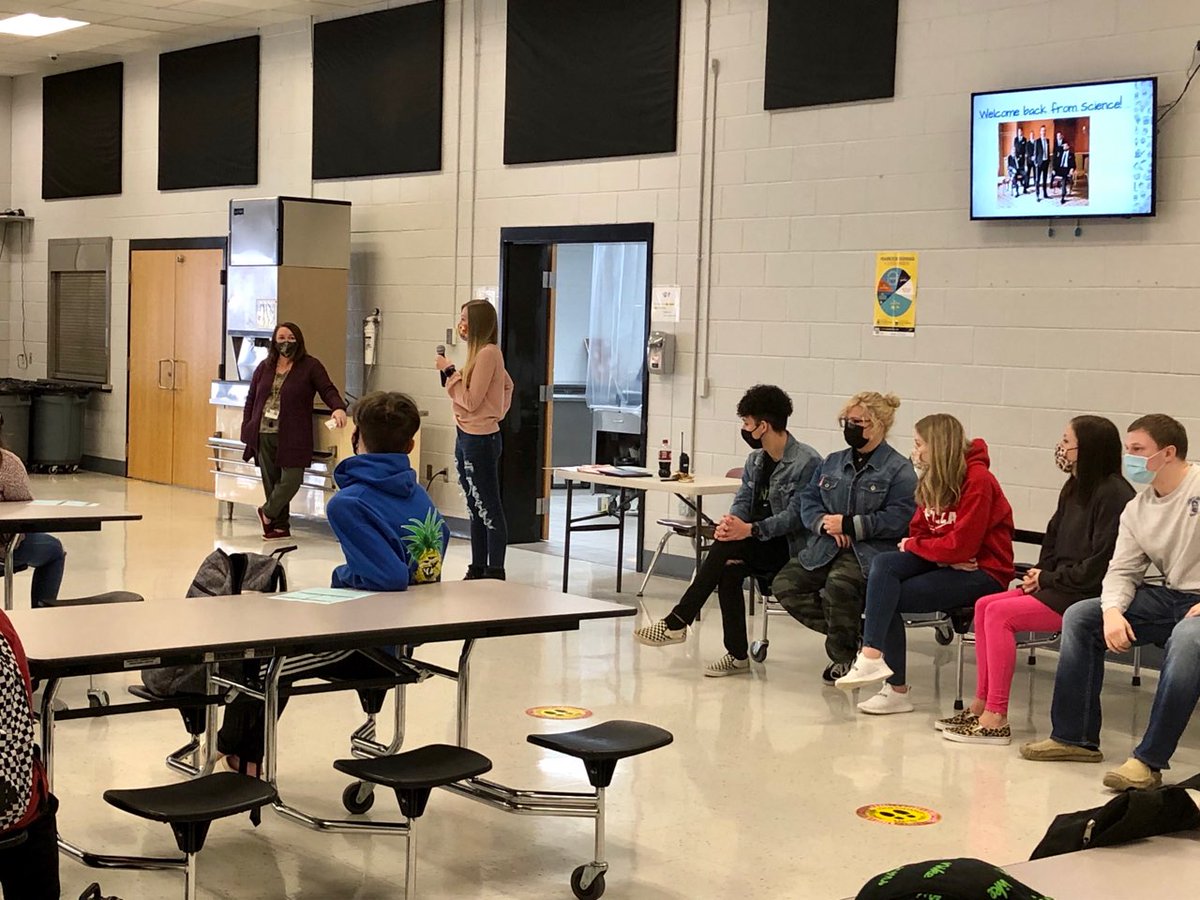 webco_atc's tweet photo. ⚙️ Thank you Autumn (standing), Emily (second from far right), and Christian (far right) for speaking to Gold 8th grade students about the pathways offered at Webster County ATC! #1WC #CTE https://t.co/bUpsTdm1ep