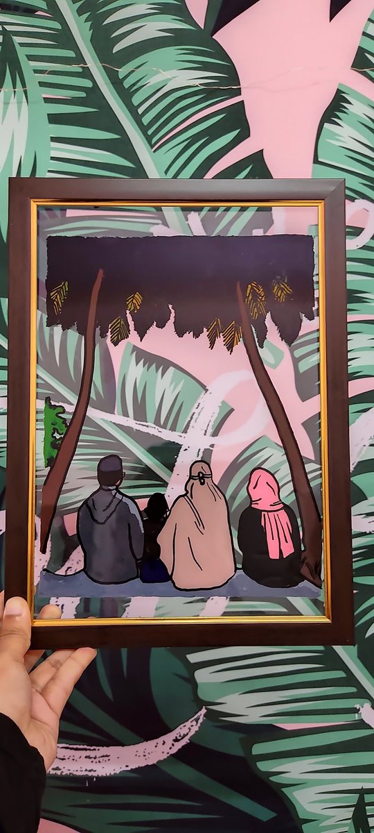 qilahusna's tweet photo. Thanks my first customer✨
.
#acrylicpainting #framepainting #art #family #smallbusiness #acrylic #siscuba https://t.co/WwXjNcByEv