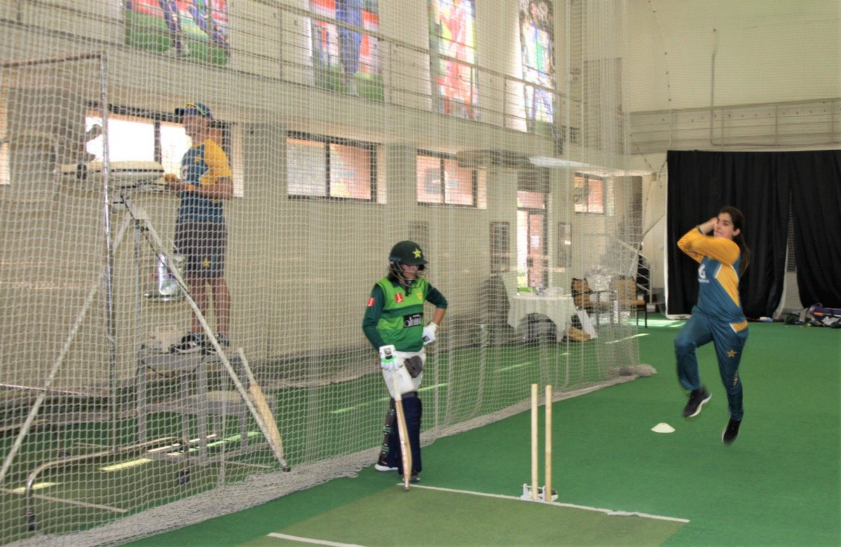 grassrootscric's tweet photo. Pakistan Women Team practice at the National High Performance Center Lahore under supervision of Head Coach David Hemp.

#Cricket https://t.co/eY7n4QFel9