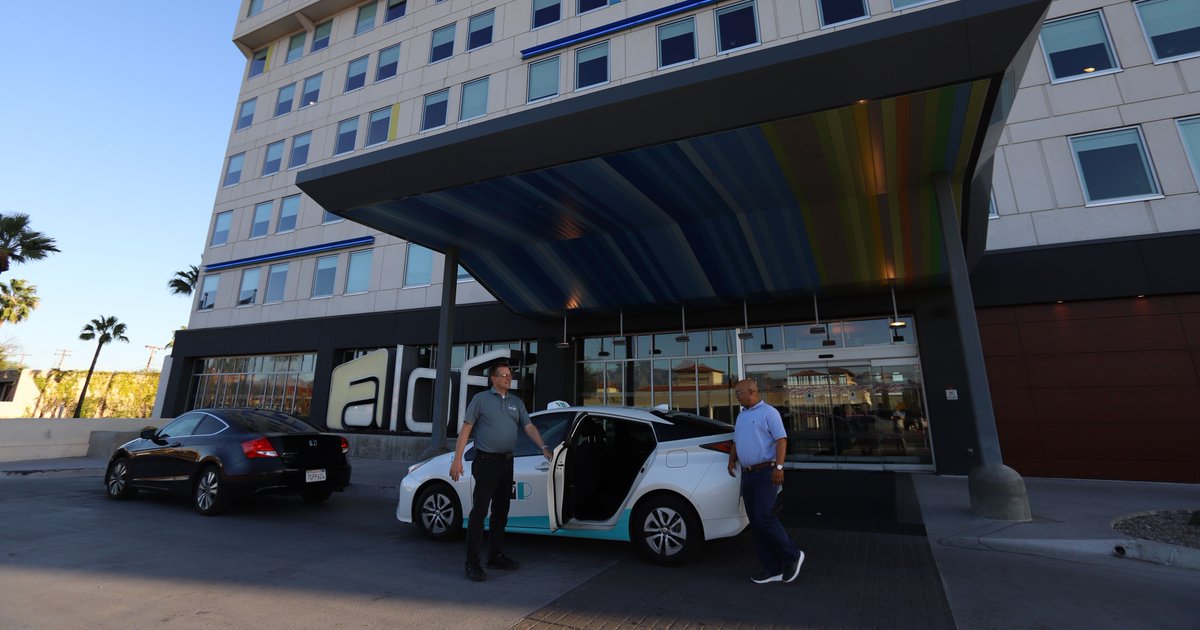 VIPTaxiCab's tweet photo. Start a VIP Taxi corporate account for your business's high transportation needs and get only the most amazing premium perks. Find out more: https://t.co/bMeXG82MO6
#RideVIP #Arizona #Phoenix #Tucson #SupportLocalAZ #LocalFirstArizona #CorporateTransport #BusinessTravel https://t.co/rKuz3yCgU5