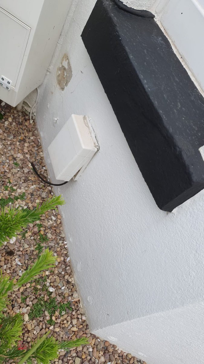 TomDare2's tweet photo. Shocking experience from @virginmedia! Trying to charge me £100 to replace a plastic box! Old one is causing damp issues however been told they cannot replace the item until I pay £100. https://t.co/4ZCd9YaGp5