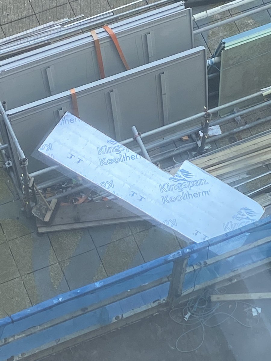 LpoolUnity's tweet image. A terrifying site for any flat owner. It seems contractors may still be using substandard and dangerous materials to undertake remediation works. @lvplcladiators @McrCladiators @KimJohnsonMP @EOCS_Official