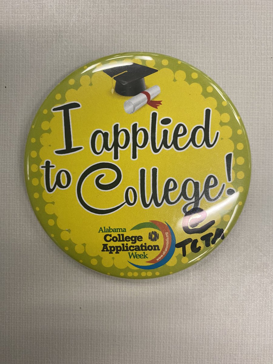 AngeeB's tweet photo. We thank Alabama colleges that participated in Alabama College Application Week, Spring 2021, last week (which is usually only once a yr.). Many seniors welcomed the 2nd opportunity to apply, or apply to more colleges, at no cost! @TCTATuscaloosa @AlabamaAchieves #alcac https://t.co/RzMt2LcN0b