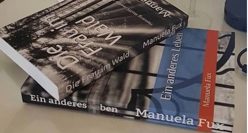 Wie schafft man es trotz Vollzeitjob noch drei Kriminalromane zu schreiben? Das hat uns #DellTech Event-Managerin Manuela Fux im Dell Technologies Blog verraten! #LifeAtDell bit.ly/3dLunaT #Iwork4Dell