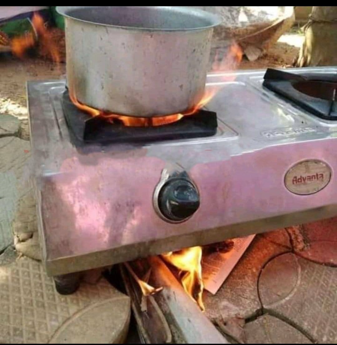 Ashfaq_Joiya21's tweet photo. LPG hike problem solved.  #NarendraModi taking India back to its old days.
#ModiTax https://t.co/30YwfAB3xf