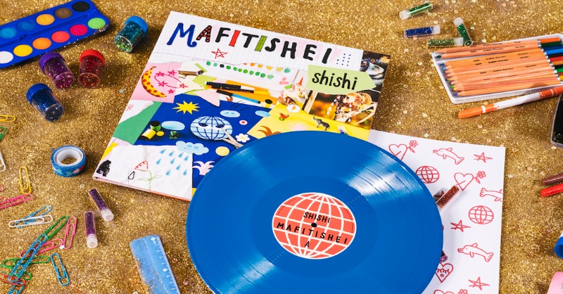 greedbag's tweet photo. shishi is what surf music would sound like if it was made in the dark near the frozen shores of the Baltic sea. Because it was. Their latest record MAFITISHEI is pressed on 180g Ocean Blue discs inside a gatefold sleeve with cover art by ABran. 

@shishiband
