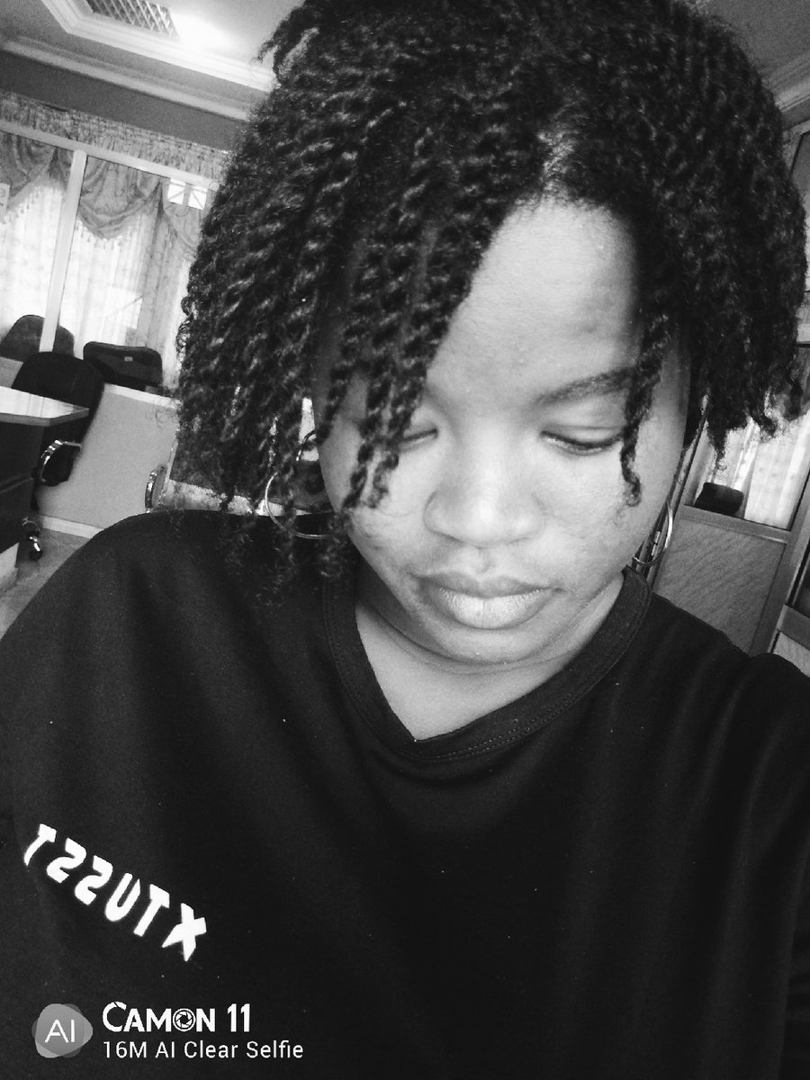 Je ne suis en compétition avec personne !
Je ne chercher pas a être mieux que quiconque !
J'essaie juste d'être meilleur que la personne que j'étais hier!
Bonne semaine a tous!