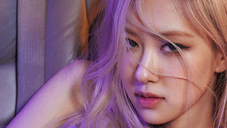 picturesrosie's tweet image. details 💜