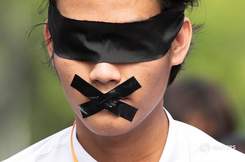 KingCooper377's tweet photo. @reuterspictures See no evil, speak no evil https://t.co/sblh4t0TTF