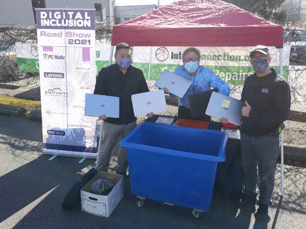 Seattle! Our first stop on the Digital Inclusion Technology Drive Road Trip 2021 is COMPLETE. We are accepting hardware donations in select cities for underserved communities such as remote learners.  PC Matic, Lenovo Digitunity smbnation.com/startup-start-…