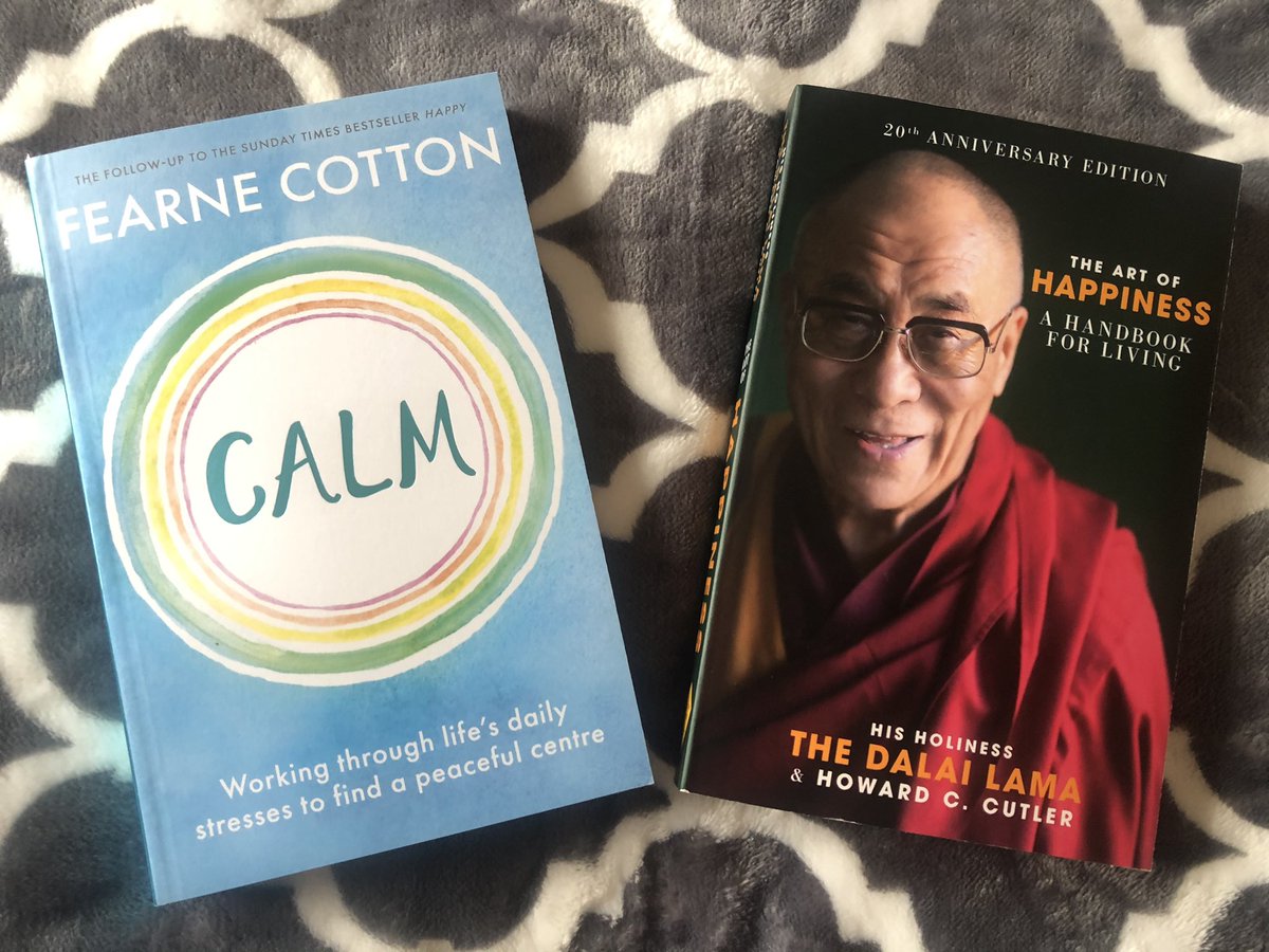 AshleyRaquella's tweet photo. New month, new focus 🧘🏽‍♀️☮️ Books of the Month ‘Calm’ @Fearnecotton really enjoyed the first book Happy. The practical activities throughout bringing you back to the simply things #Happiness. Followed by ‘The Art of Happiness��� - The Dalai Lama. ##wellbeing https://t.co/BpEzGrrQGC